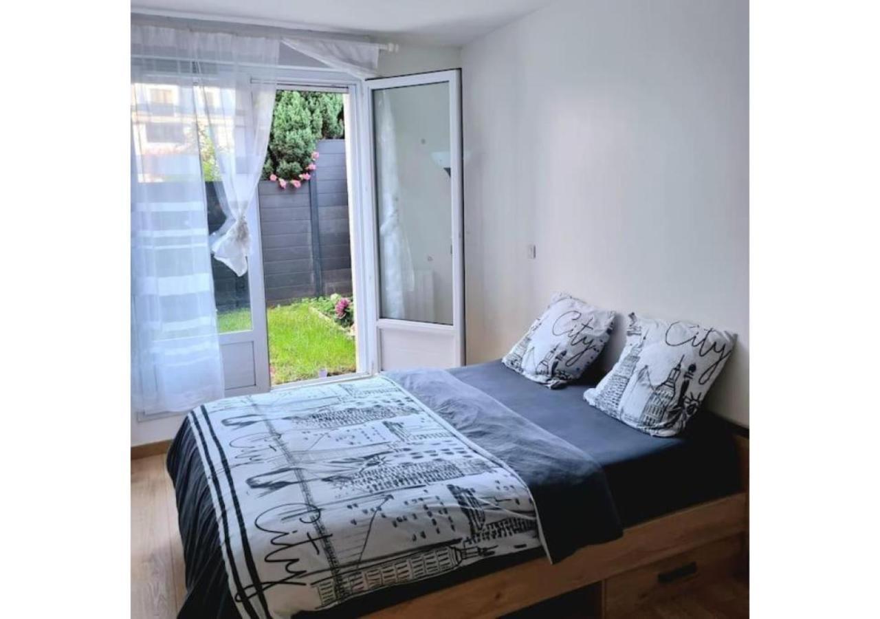 Superbe Appartement Avec Jardin Proche Versailles Saint-Cyr-lʼÉcole Dış mekan fotoğraf